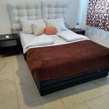 Suites 201 Пуебла Екстериор снимка