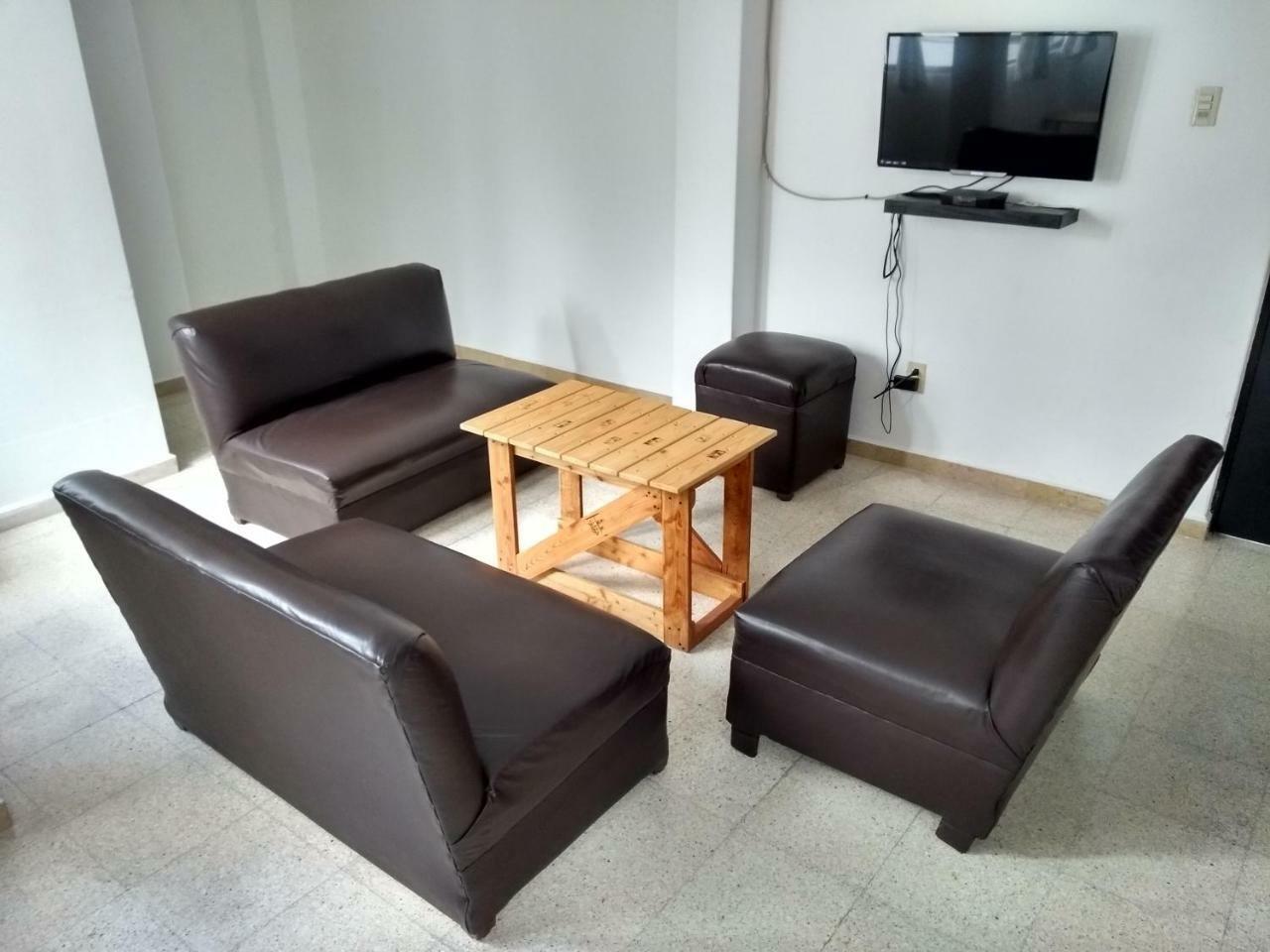 Suites 201 Пуебла Екстериор снимка
